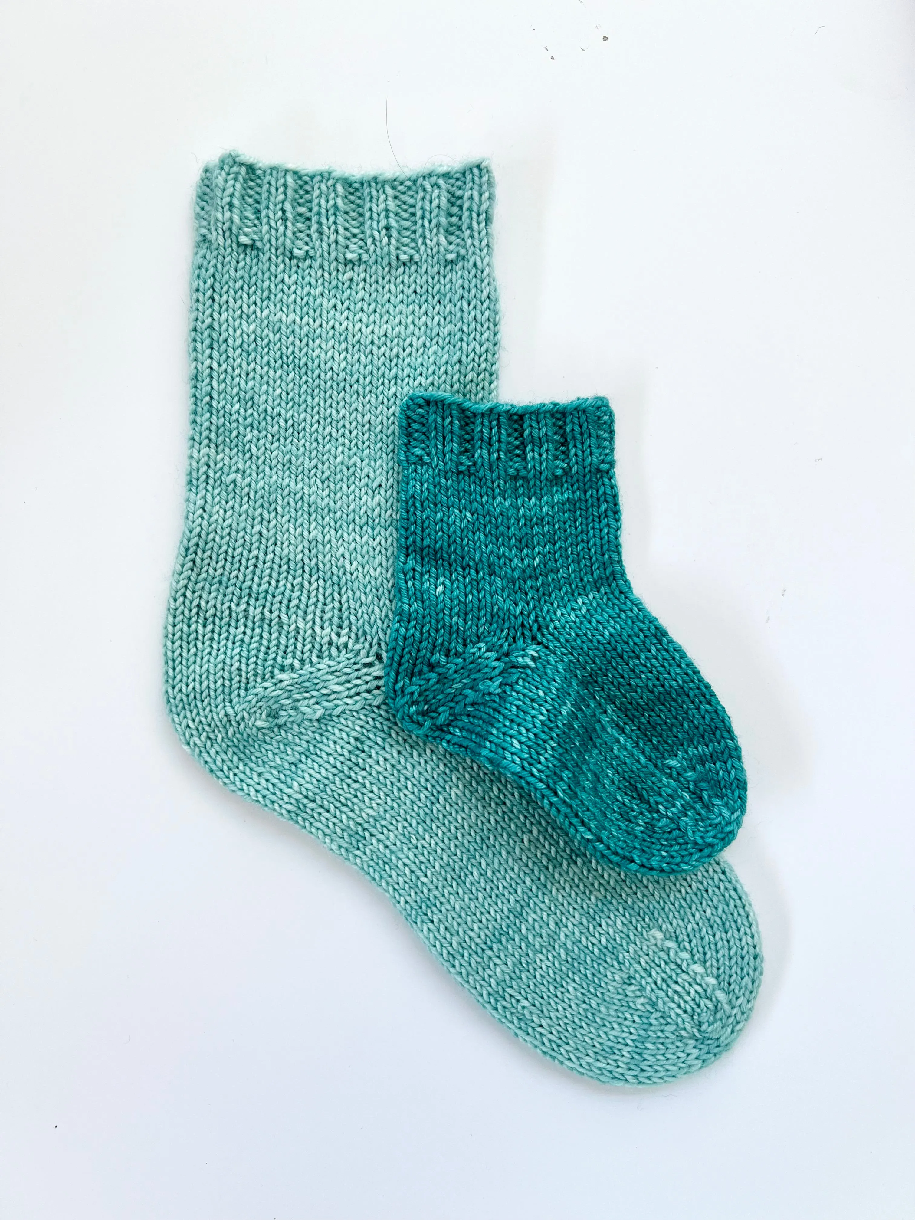 Base Doodle Top-Down Socks (DK)
