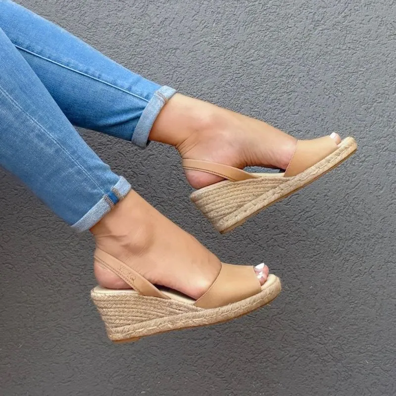 Classic Espadrille Wedge in Caramel
