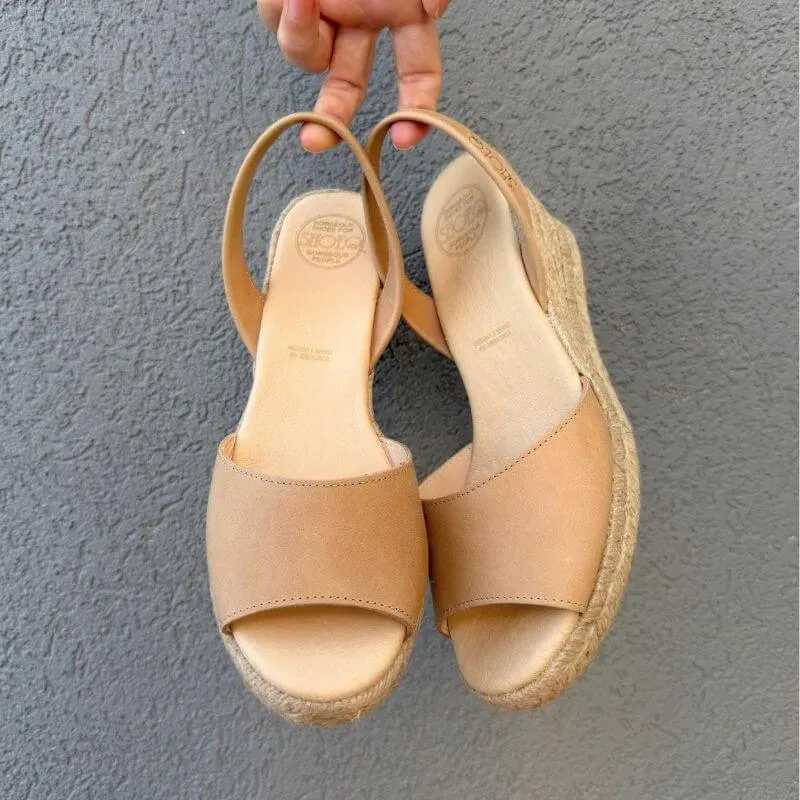 Classic Espadrille Wedge in Caramel