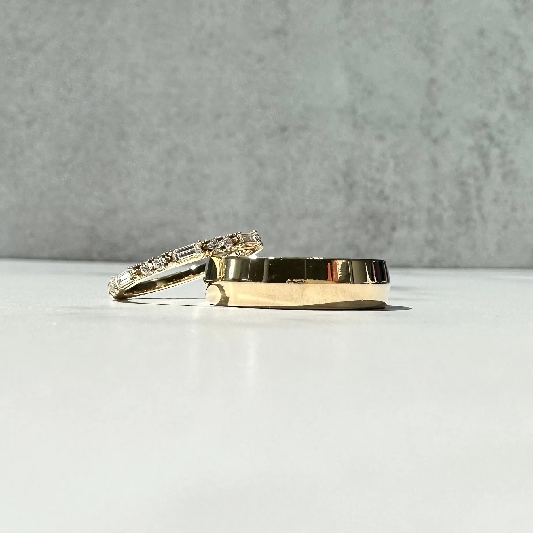 Comfort Fit Knife Edge Wedding Band 6mm
