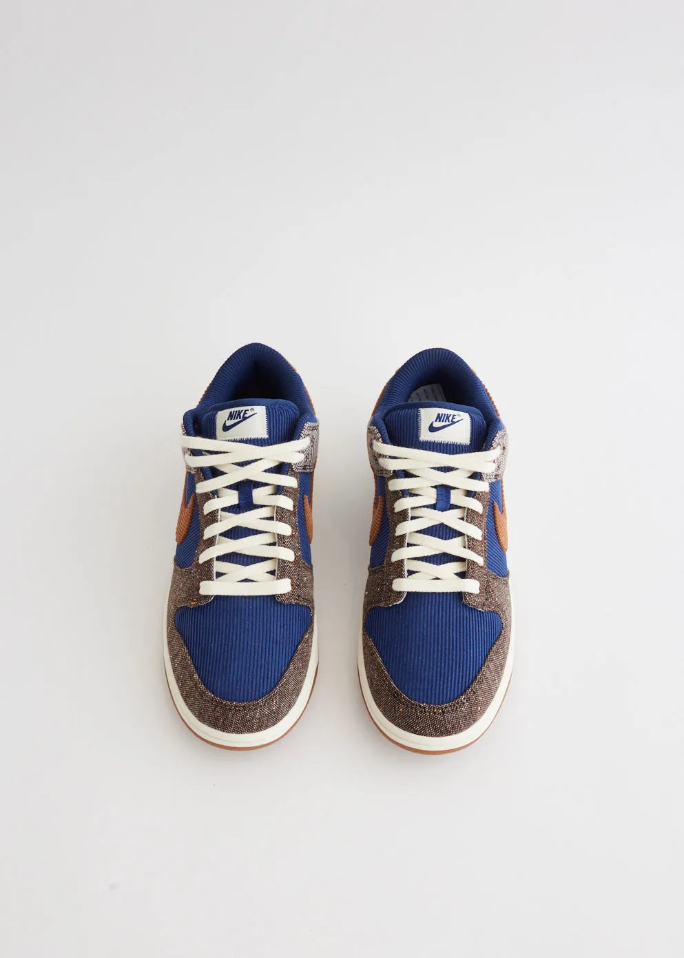 Dunk Low Premium 'Tweed Corduroy' Sneakers