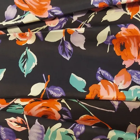 Express Design Studio Silk Floral A-Line Midi Skirt Sz 4 Black Red Purple Green