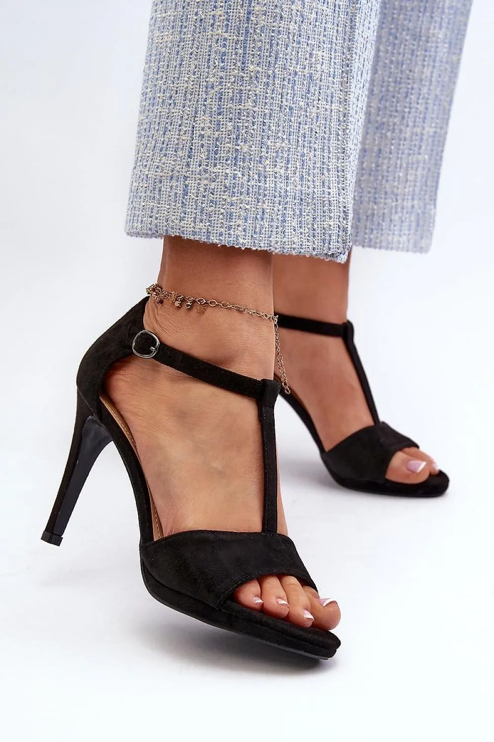 Heel sandals