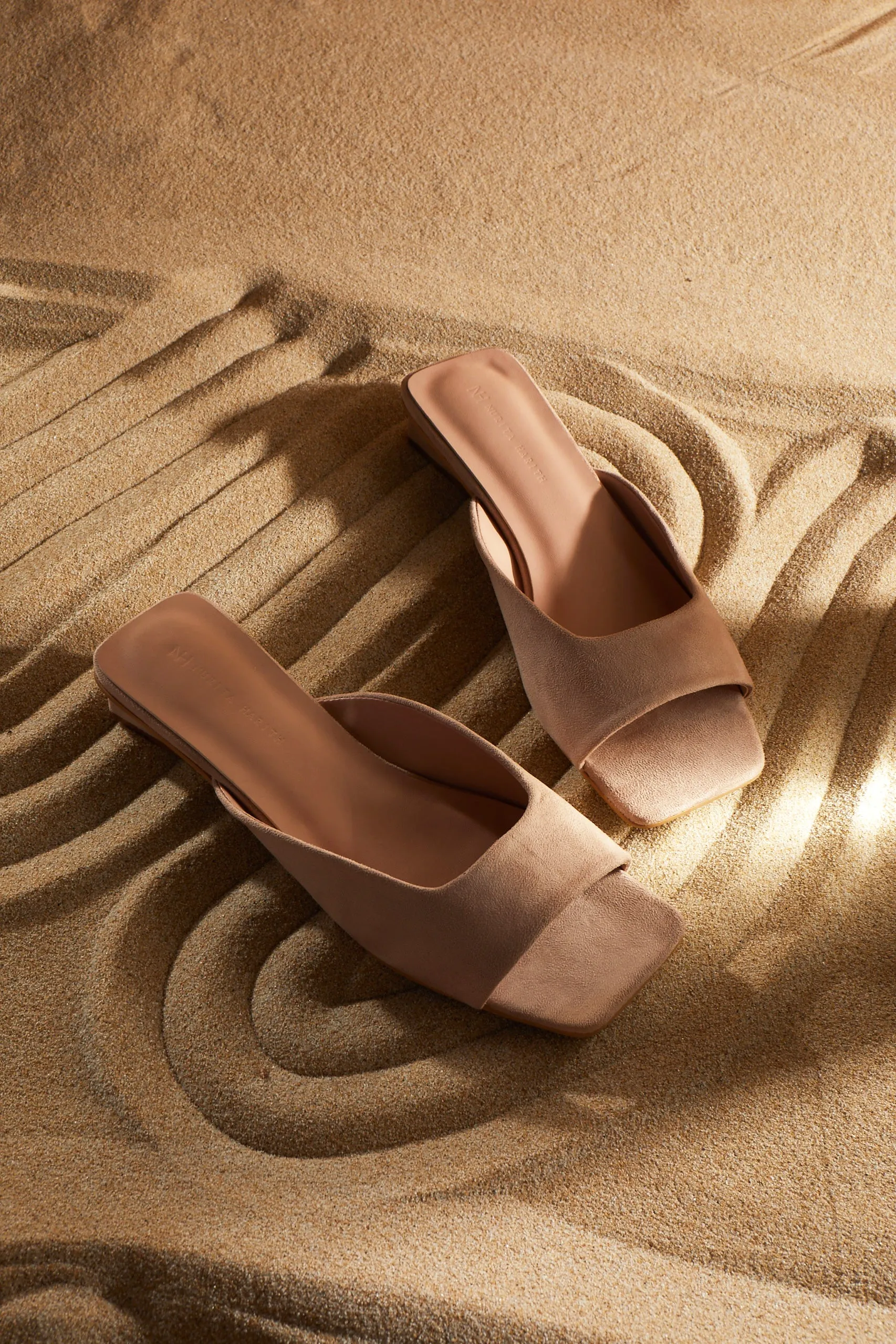 Hermione Slide Sandals (Nude)