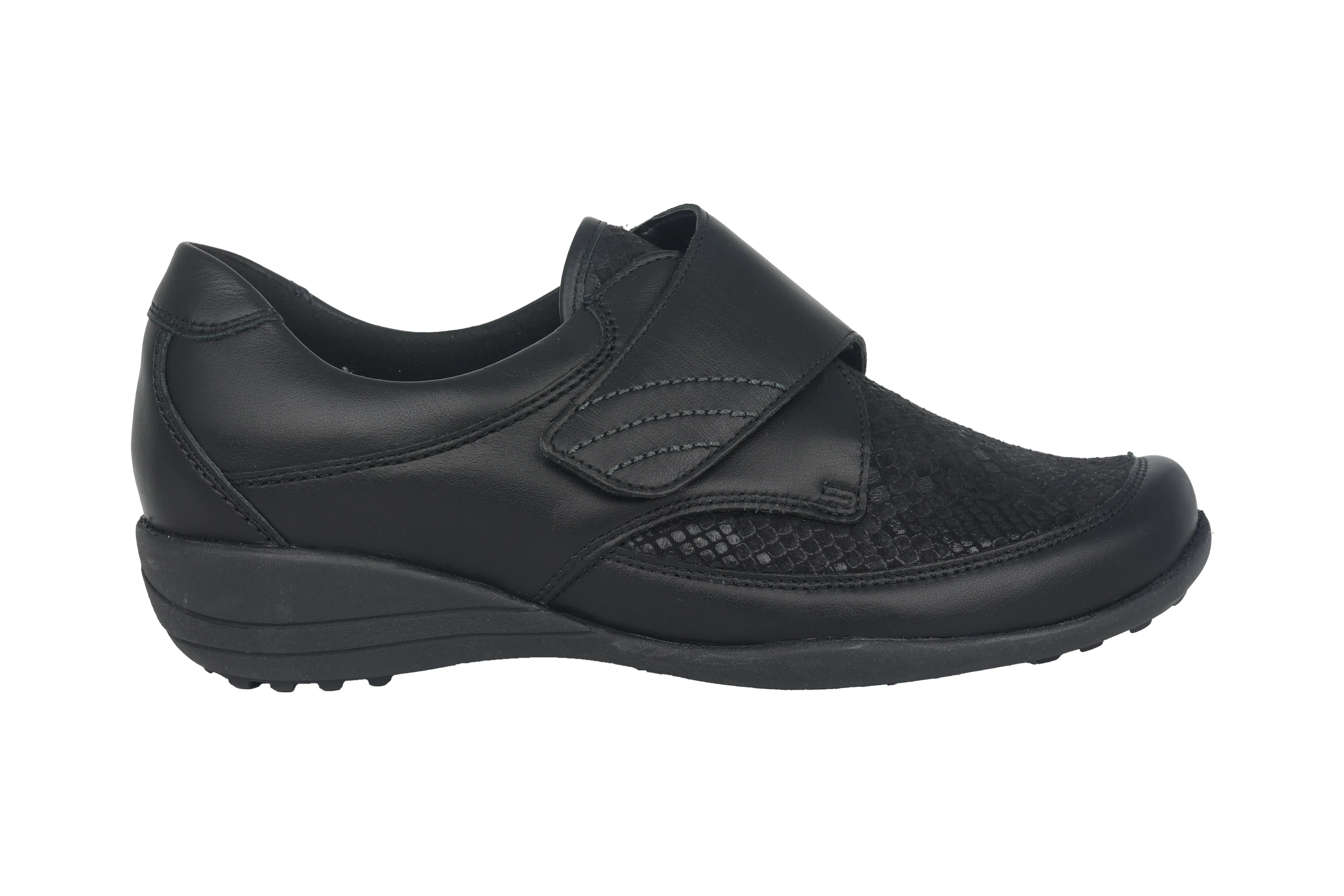 'Katja' women's very wide fit (K) strap shoe - Black
