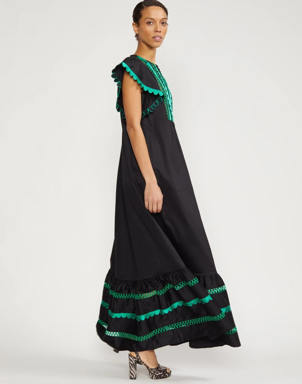 Nairobi Scallop Embroidered Kaftan