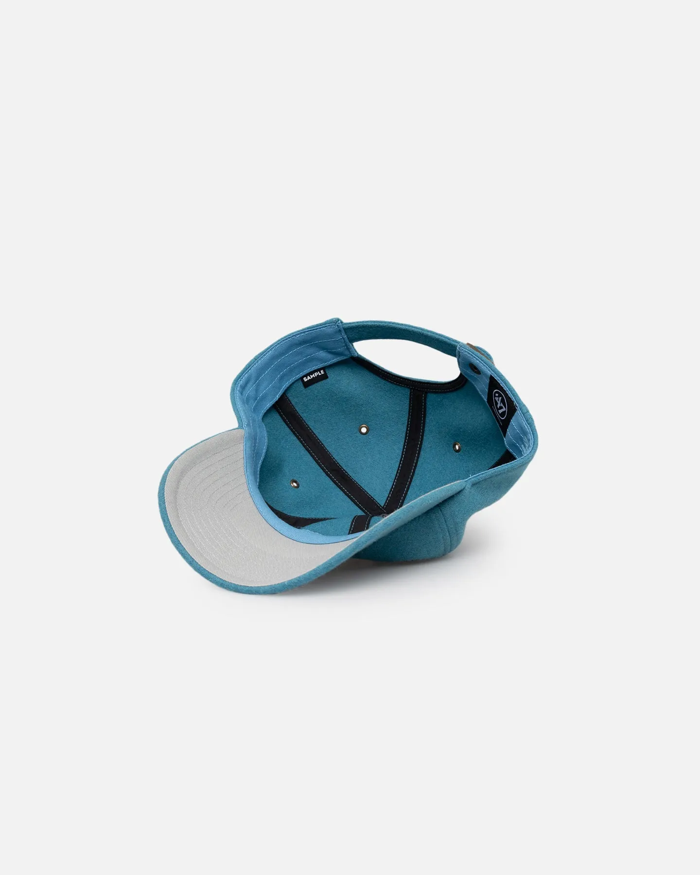 New Era University of North Carolina Tar Heels Wooly Clean Up Strapback Columbia