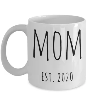 New Mom Est 2020 Mug Expecting Mom Baby Shower Gifts for New Parents Mother's Day Mugs