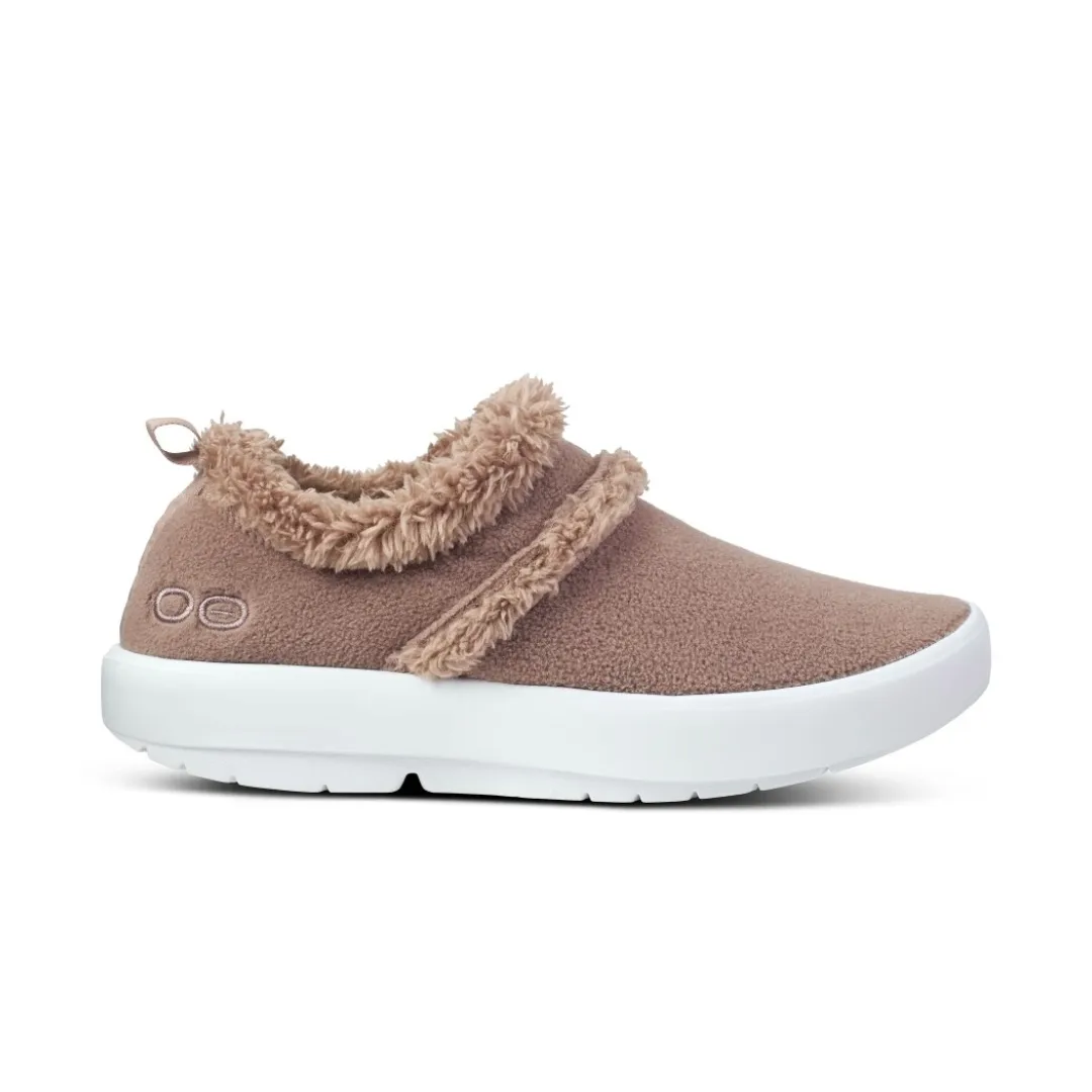OOFOS Women's OOcoozie Low - Chocolate Sherpa