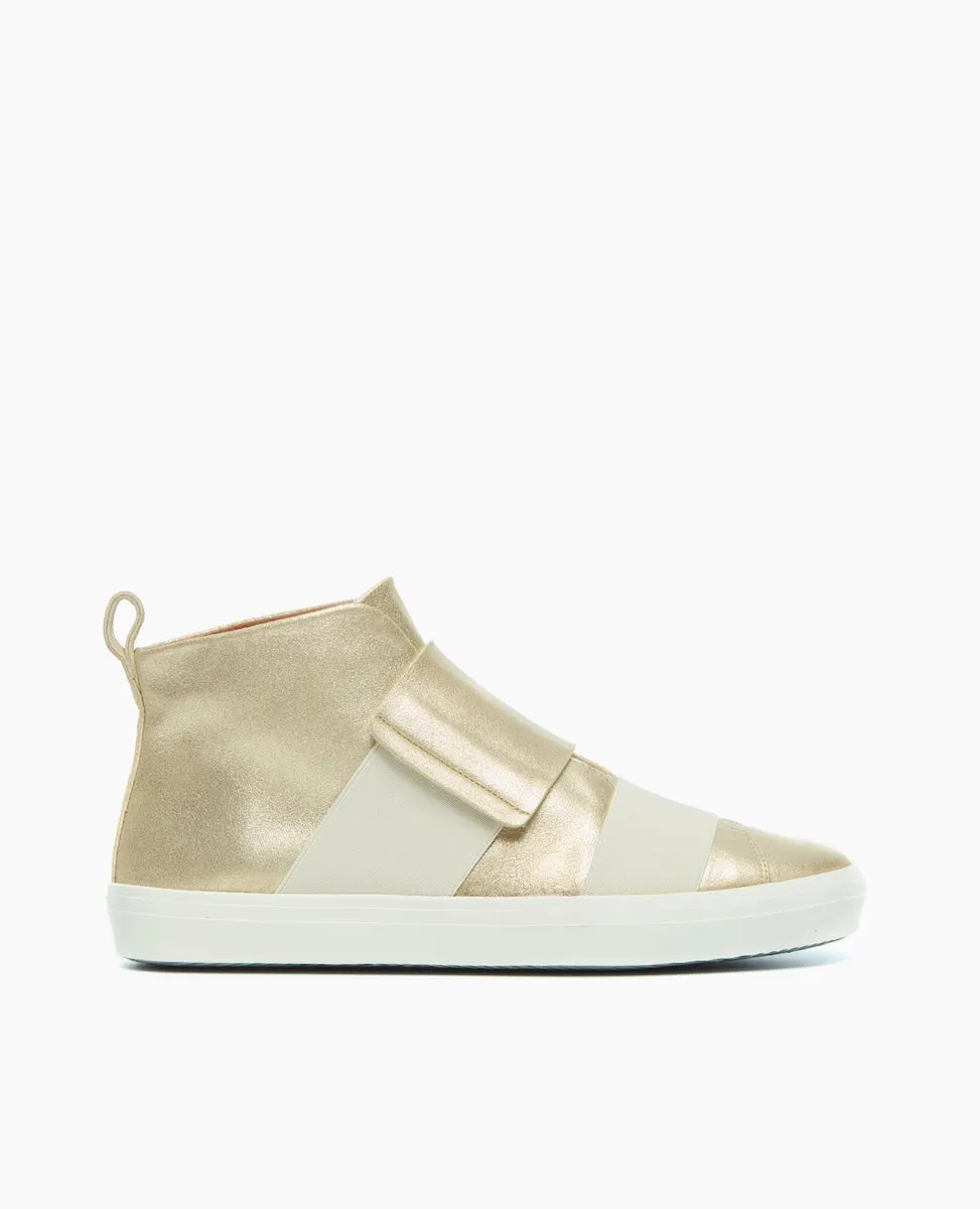 Opa High-Top Sneaker