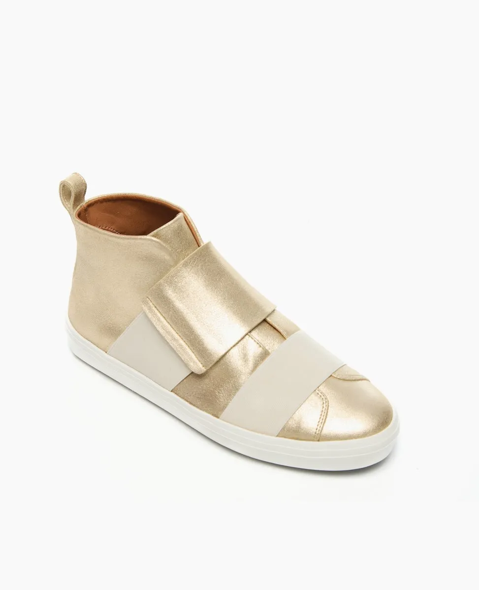 Opa High-Top Sneaker
