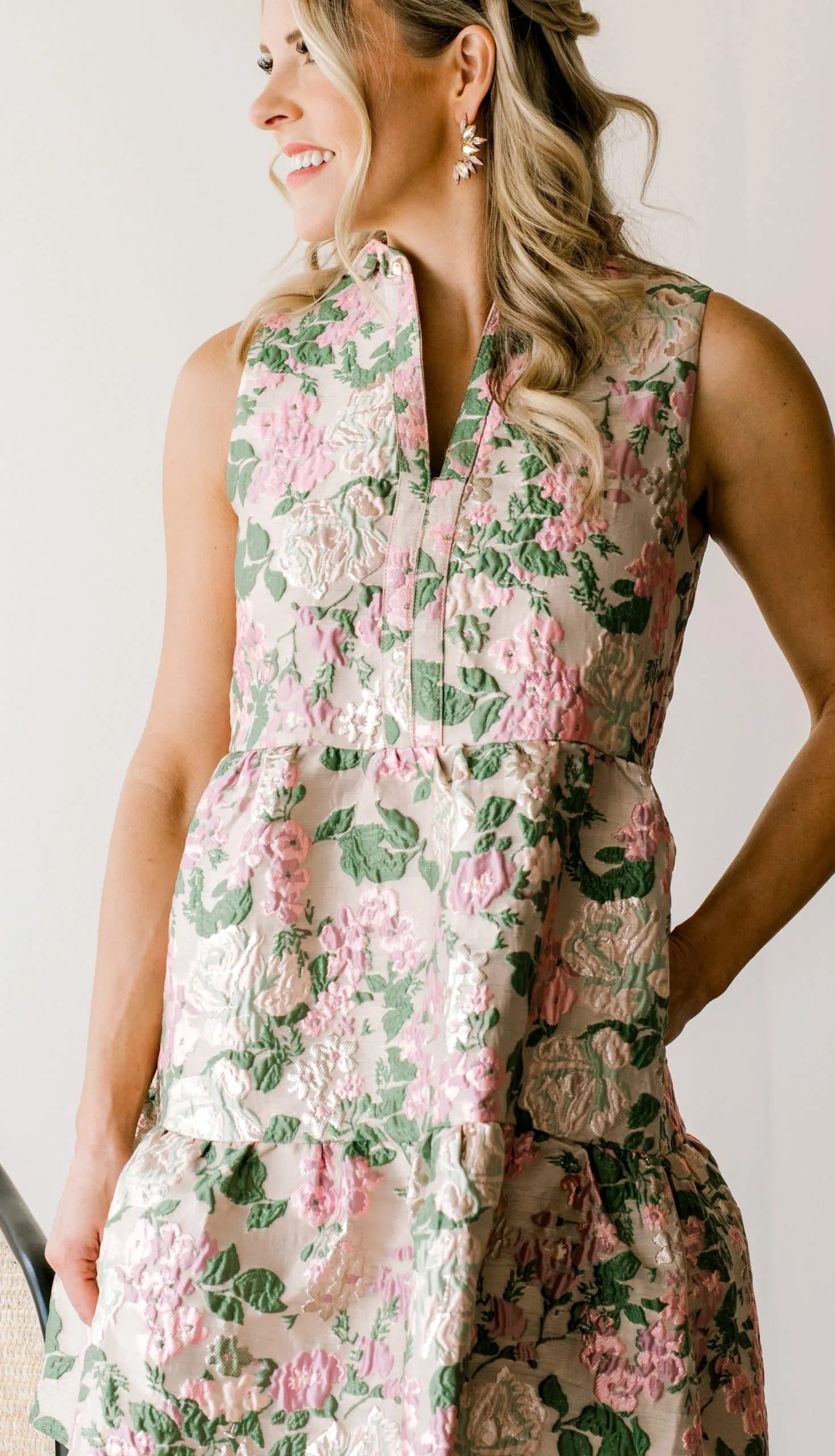 Petal Sleeveless Flower Textured Dress