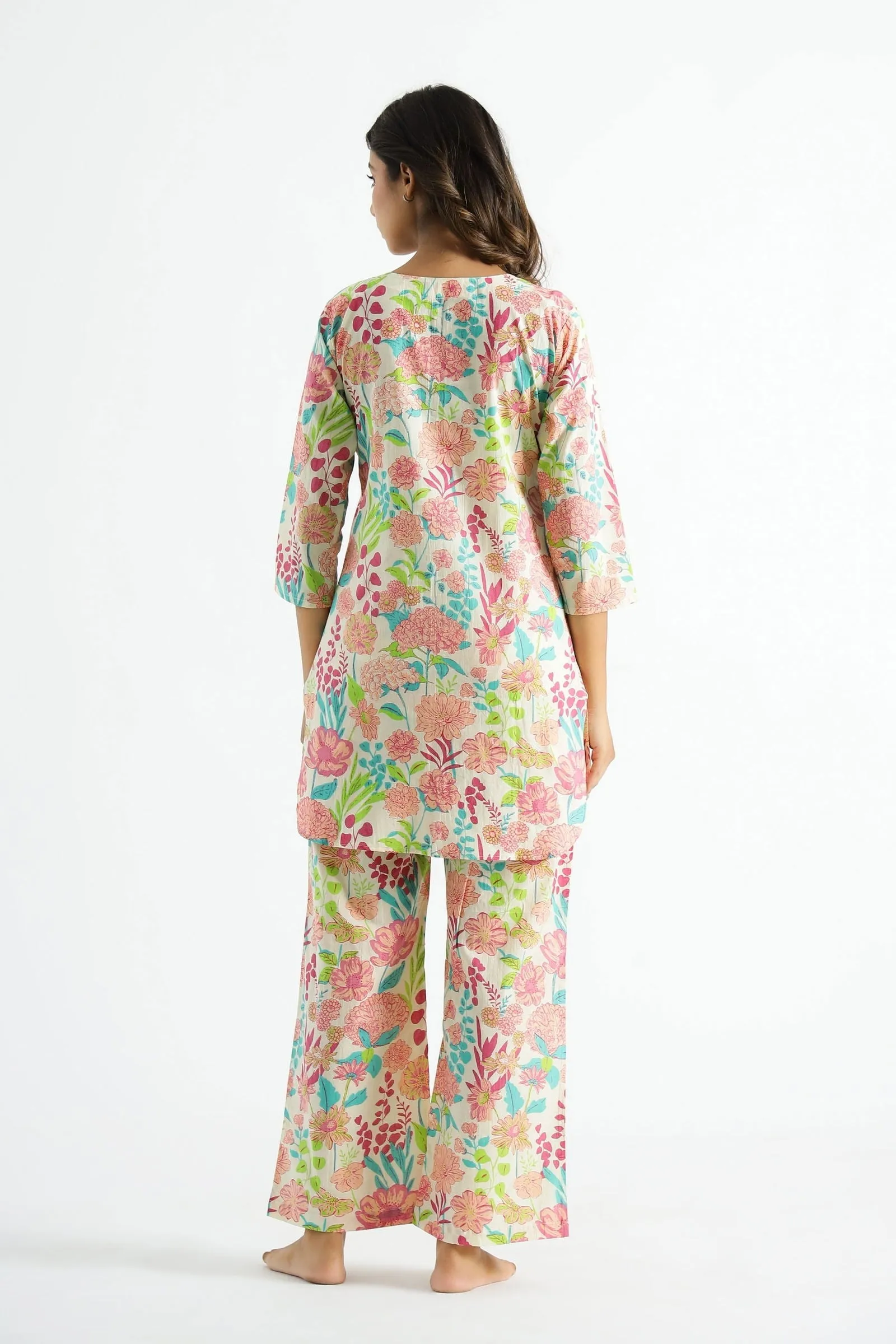 Rheycart Cotton Rayon Printed V Neck 3/4th Sleeve Multicolor Co Ord Set For Women