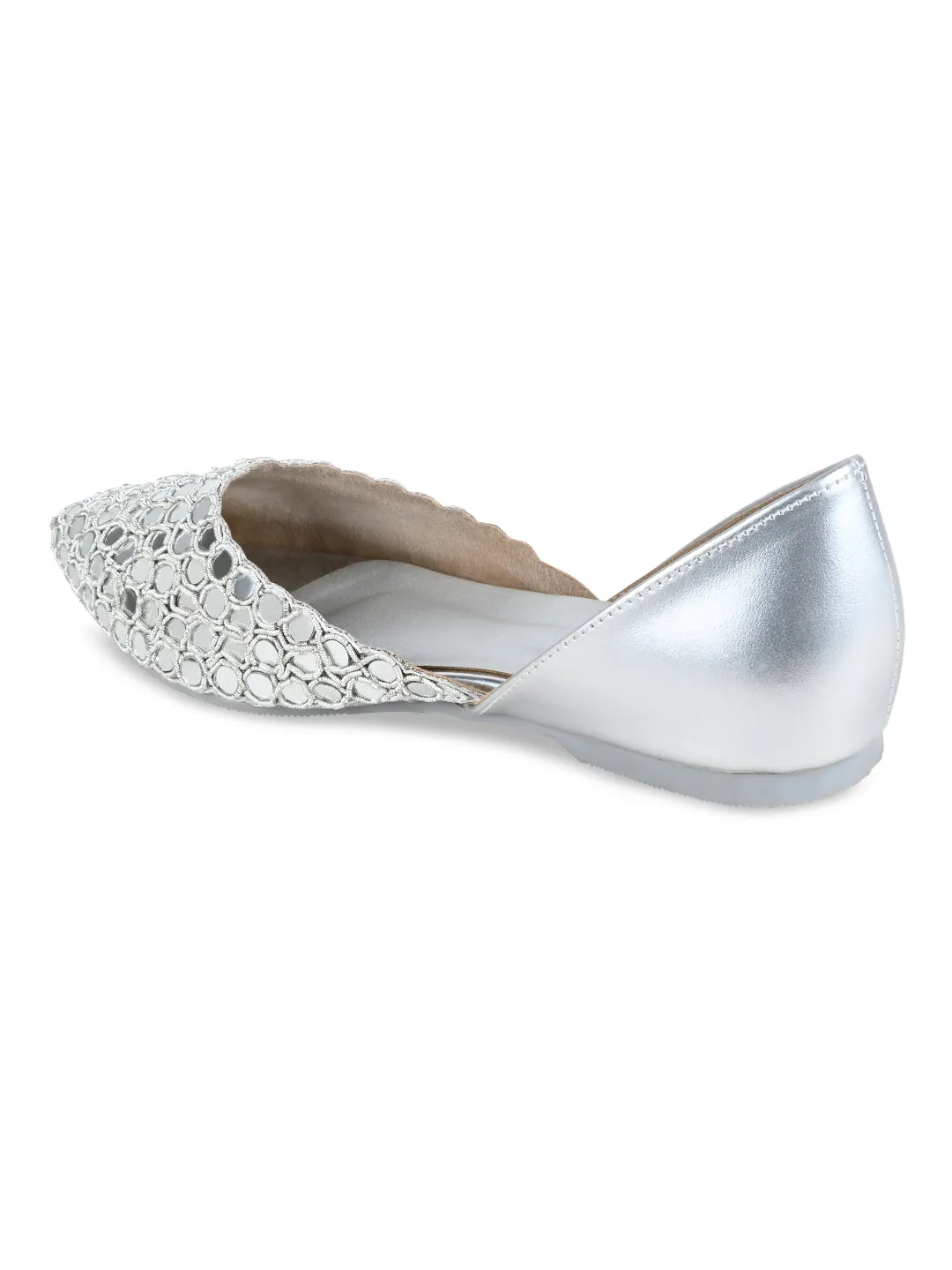Rocia By Regal Silver Women Abla Work Mojaris