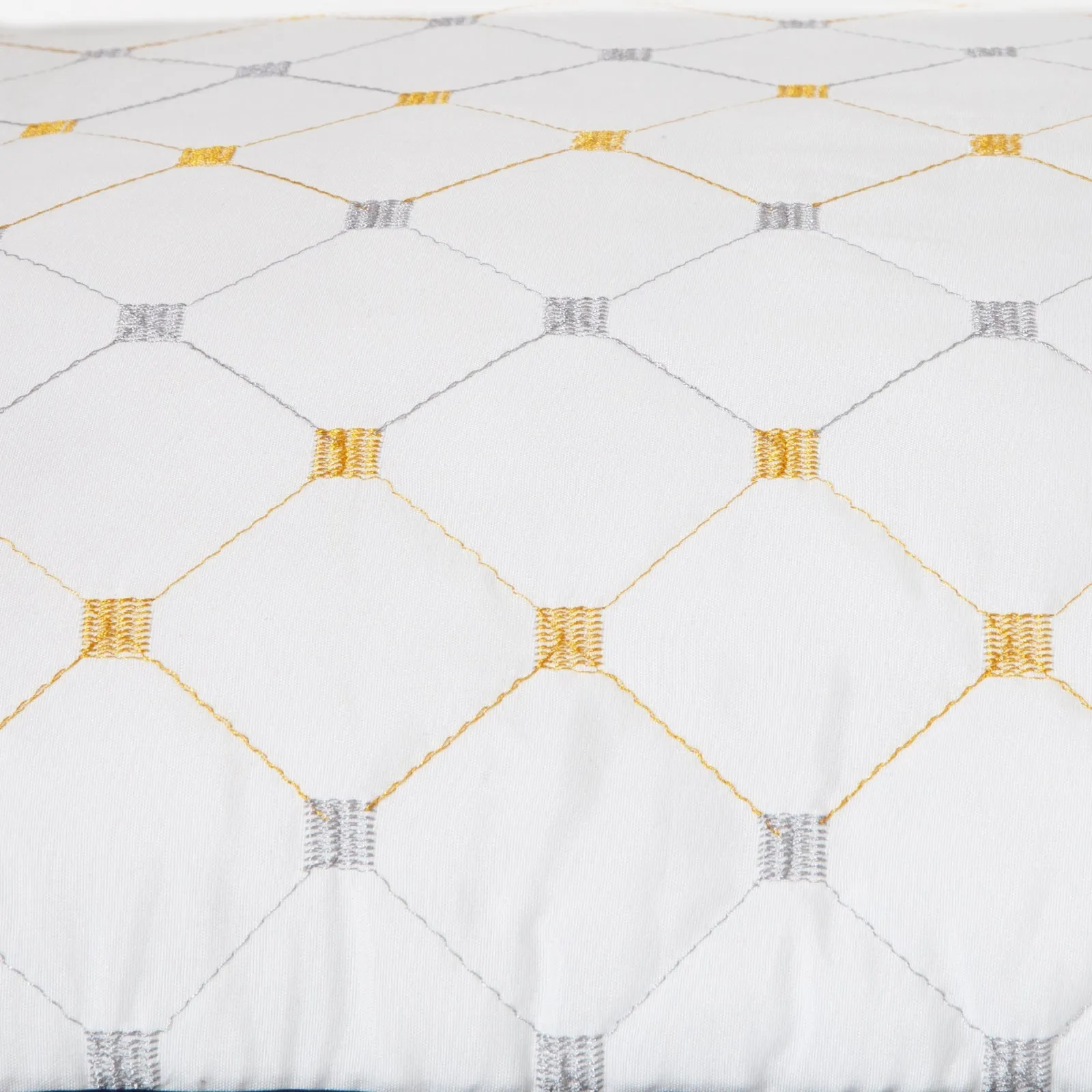 Royal Comfort Luxury Air Mesh Pillows Hotel Quality Checked Ultra Comfort TWIN PACK