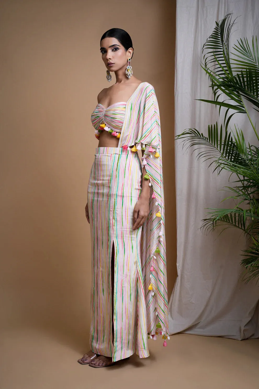 STRIPES PRINTED DRAPE SET (SET OF 2)