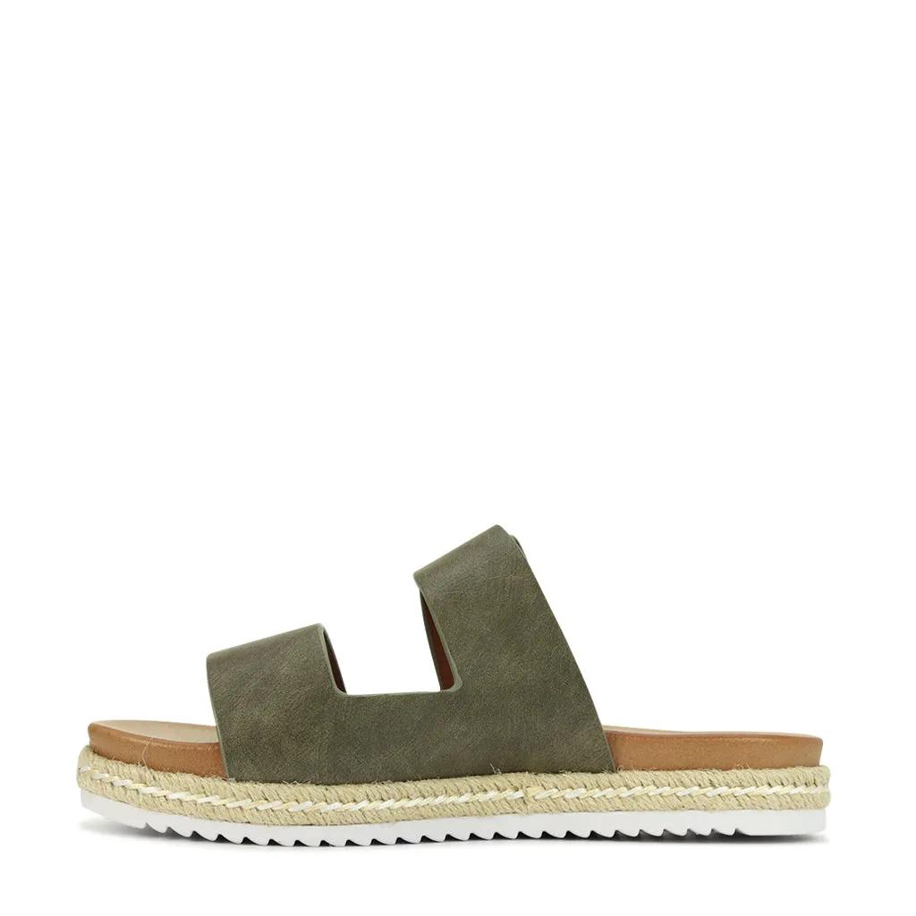 TITAN BUCKLE SLIDE SANDAL
