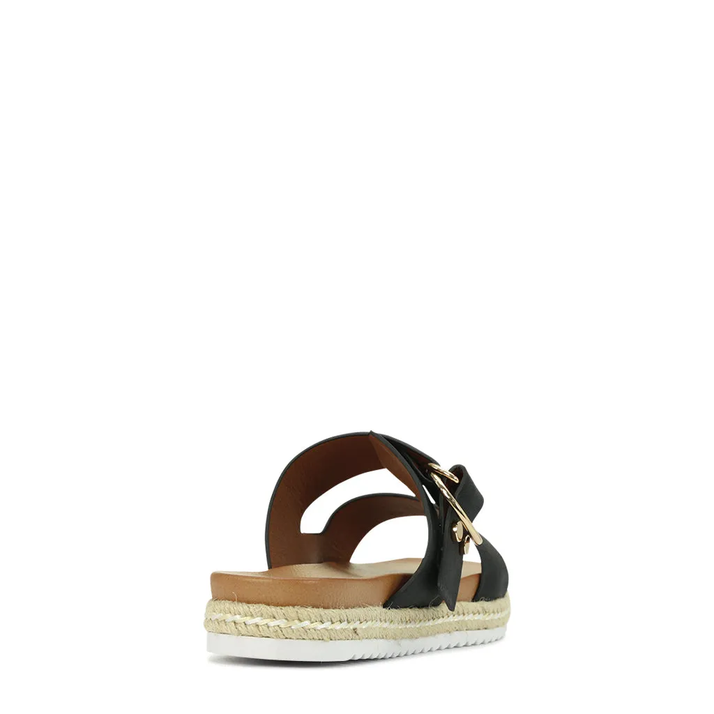 TITAN BUCKLE SLIDE SANDAL