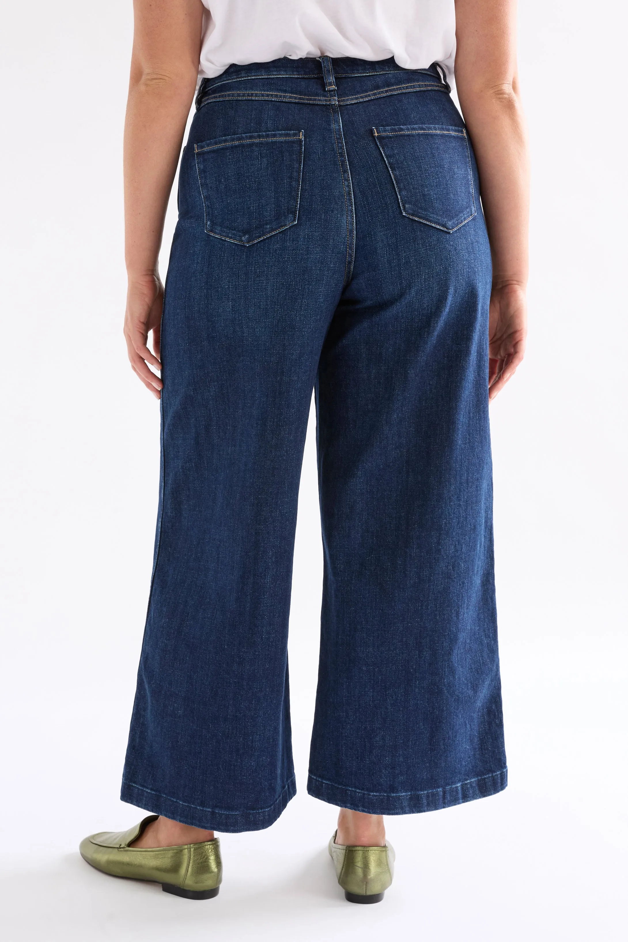 Tovi Regen Jean
