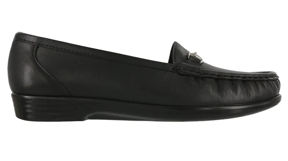 Women's Metro Slip On Loafer in Smooth Black