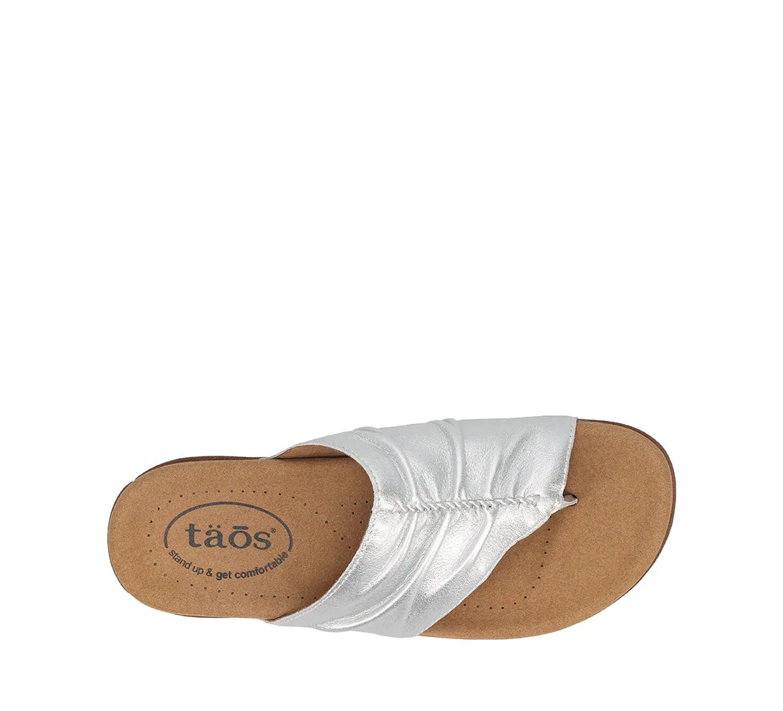 Women's Taos Gift 2 GT212045CHMP Color: Champagne